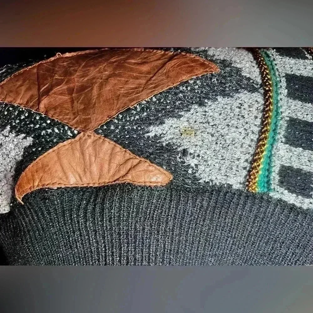 Vintage 80s Coogi-Style Aztec Sweater Textured Knit with Leather Panels, medium - Picture 5 of 5